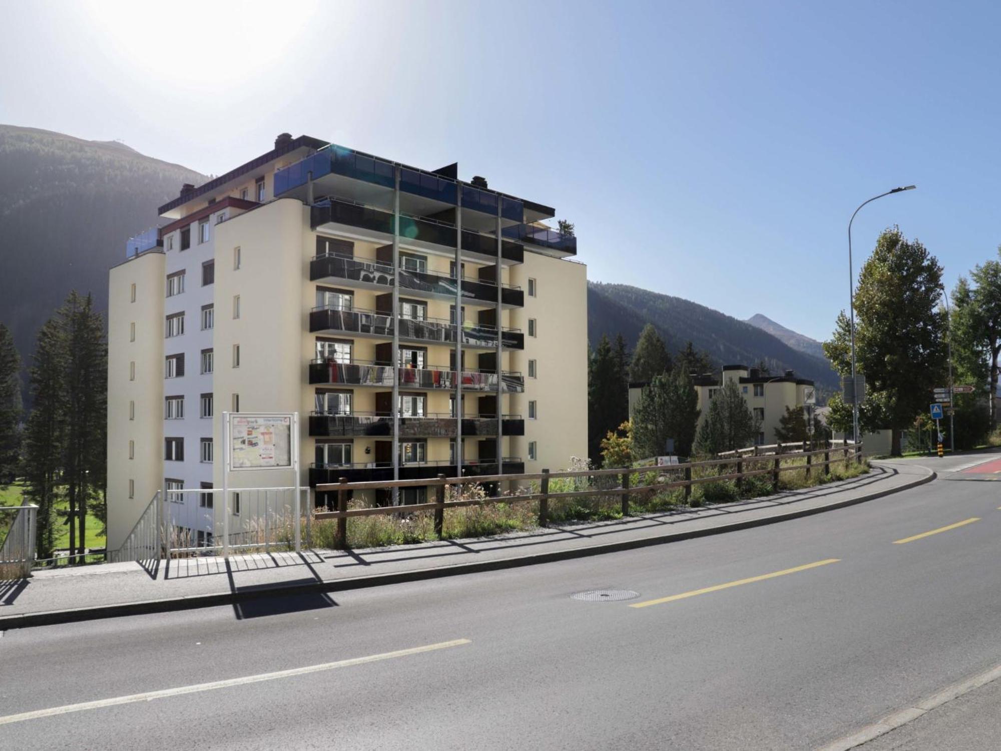 Apartment Allod Park Haus C 202 By Interhome Davos Bagian luar foto